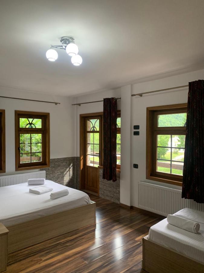 Fusha E Gjes Hotel Валбона Экстерьер фото